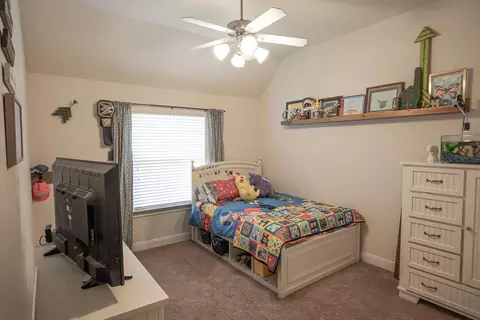 Bedroom - 1283 Laurel Ln, Angleton, TX 77515 photo 4 of 6