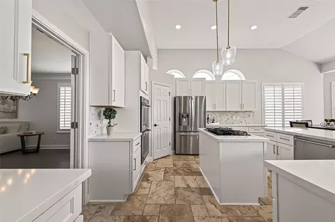 827 Annies Way, Sugar Land, TX 77479