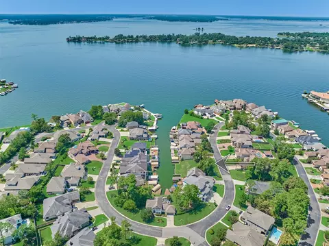 12342 Pebble View Dr, Conroe, TX 77304 photo 2