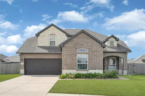 302 Vineyard Ct, Alvin, TX 77511