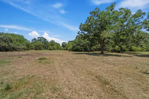 Exterior - 37585 Porter Rd, Hempstead, TX 77445 photo 5 of 5