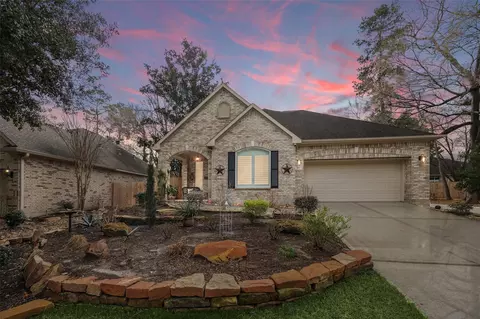 167 E Northcastle Cir, Conroe, TX 77384 photo 1