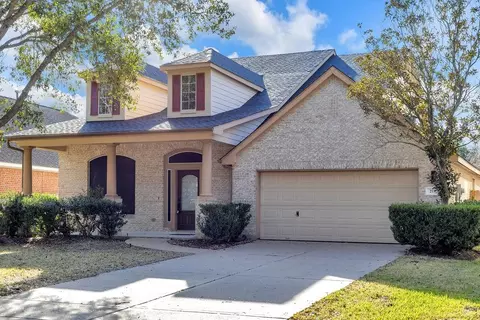 215 Briar Trace Ln, Richmond, TX 77406