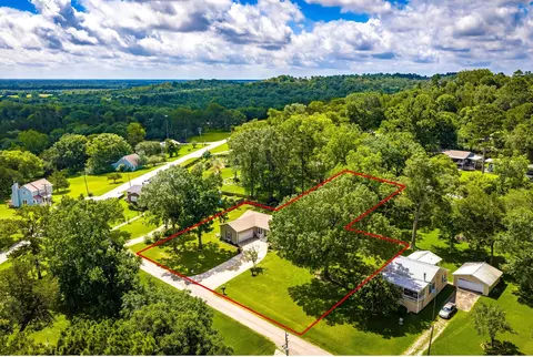 51 Rustling Oaks St, Coldspring, TX 77331