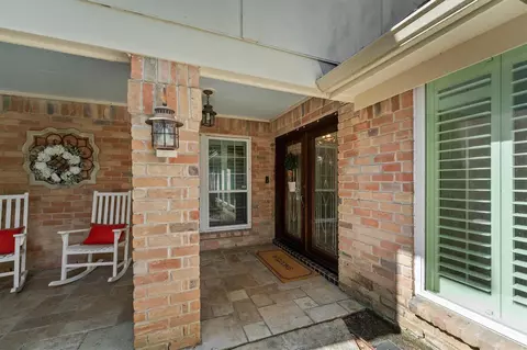 Exterior - 9527 Enstone Cir, Spring, TX 77379 photo 5 of 9