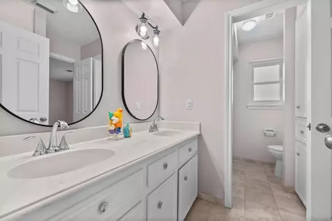 Bath - 9527 Enstone Cir, Spring, TX 77379 photo 5 of 6