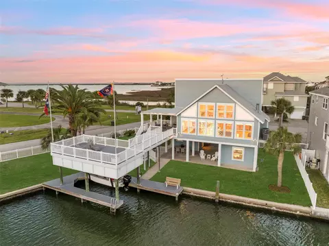 3401 Jolly Roger, Galveston, TX 77554