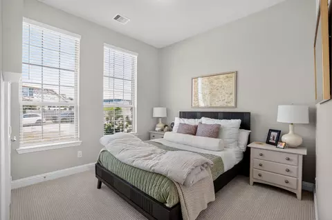 Bedroom - 3702 Midway Gardens Dr, Spring, TX 77386 photo 6 of 7