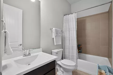 Bath - 3702 Midway Gardens Dr, Spring, TX 77386 photo 2 of 2