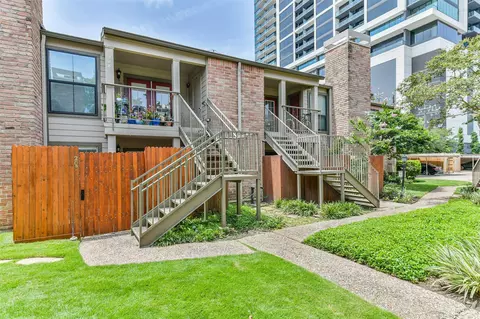 1201 Mcduffie St #205, Houston, TX 77019