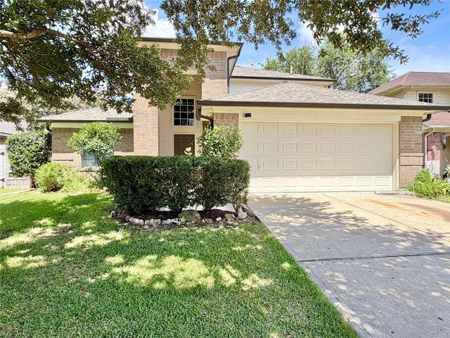 3510 Burkett Dr, La Porte, TX 77571