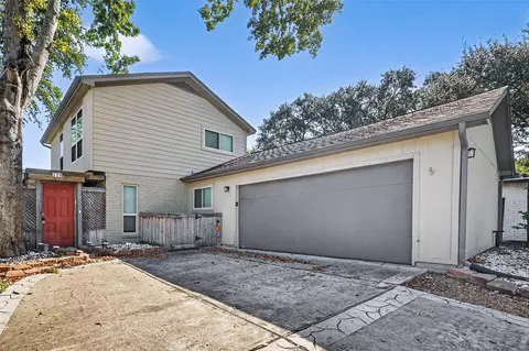 12800 Briar Forest Dr #129, Houston, TX 77077