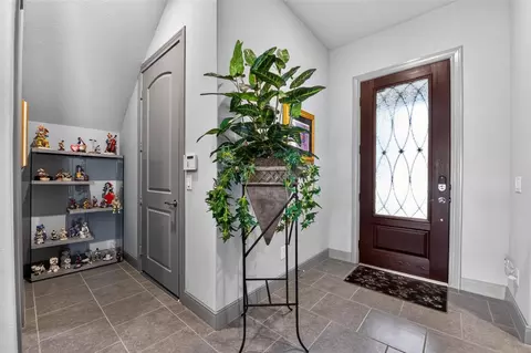 Entry Way - 392 Connemara Dr, Spring, TX 77382 photo 1 of 3