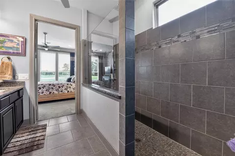 Bath - 392 Connemara Dr, Spring, TX 77382 photo 2 of 3
