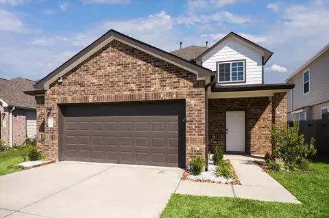 16611 Willow Forest Dr, Conroe, TX 77302