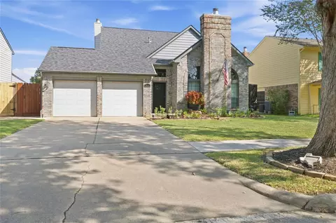 2524 Sawyer Dr, Seabrook, TX 77586
