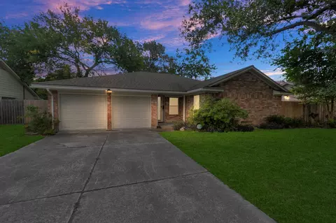 2718 Lazy Spring Dr, Houston, TX 77080
