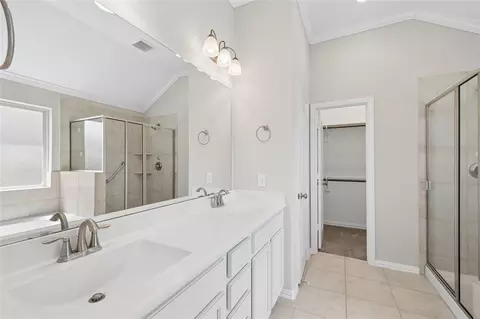 Bath - 2357 Old Stone Dr, Conroe, TX 77304 photo 1 of 5