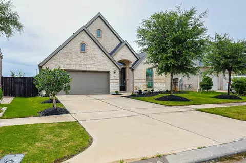 3806 Lake Falls Dr, Fulshear, TX 77441