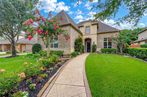 204 Anderson Ranch Ln, Friendswood, TX 77546