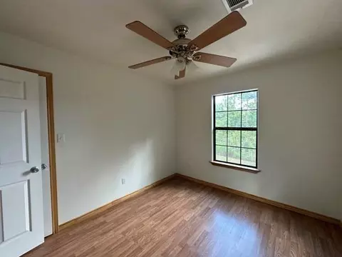 Bedroom - 798 Port Blvd, Trinity, TX 75862 photo 3 of 4