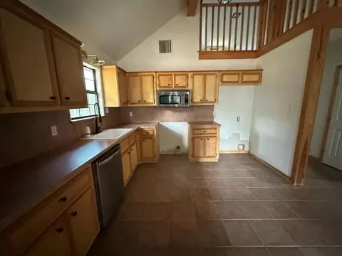 Kitchen - 798 Port Blvd, Trinity, TX 75862 photo 1 of 2