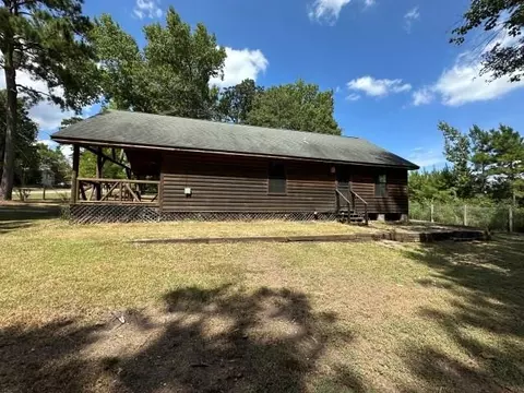 Exterior - 798 Port Blvd, Trinity, TX 75862 photo 3 of 3