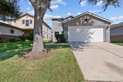 9527 Swanpond Ct, Houston, TX 77075