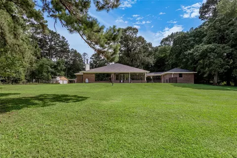 Exterior - 184 Birch St, Trinity, TX 75862 photo 10 of 11