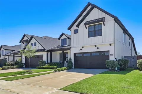 10126 Water Harbor Dr, Missouri City, TX 77459