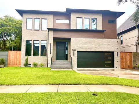 4531 Elm St, Bellaire, TX 77401