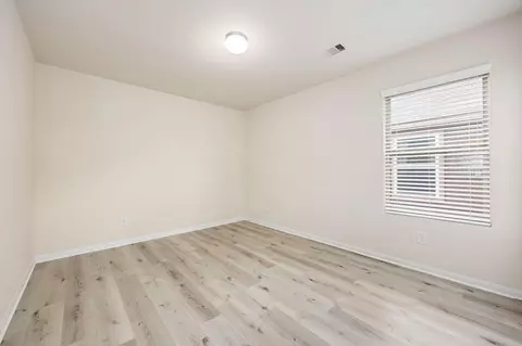 Bedroom - 29322 Indian Clearing Trl, Spring, TX 77386 photo 4 of 7