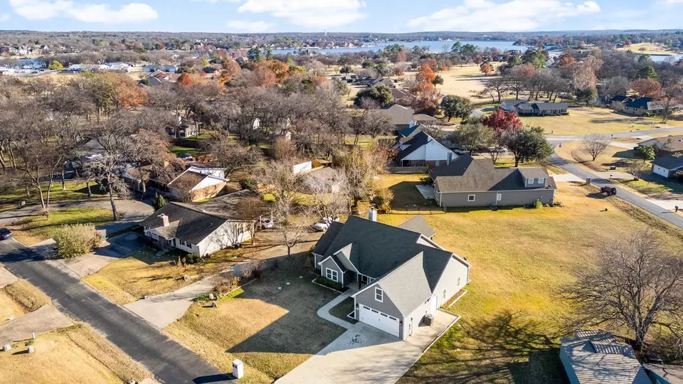 View/Area - 206 Modoc Trl, Gainesville, TX 76240 photo 4 of 5
