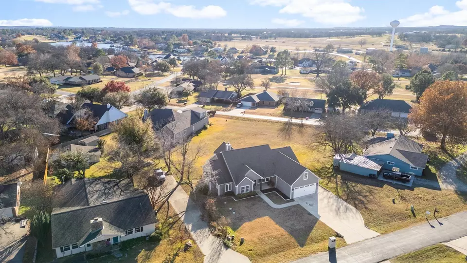 View/Area - 206 Modoc Trl, Gainesville, TX 76240 photo 3 of 5