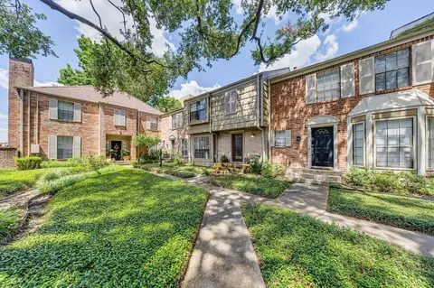 7505 Memorial Woods Dr #B13, Houston, TX 77024