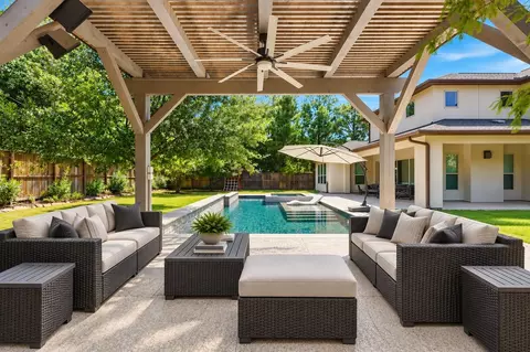 35 Gracenote Pl, The Woodlands, TX 77375
