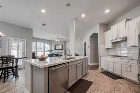 28314 Calaveras Lake Dr, Spring, TX 77386