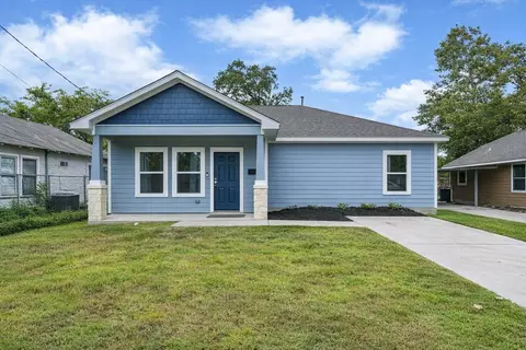 13 Hafer St, Baytown, TX 77520