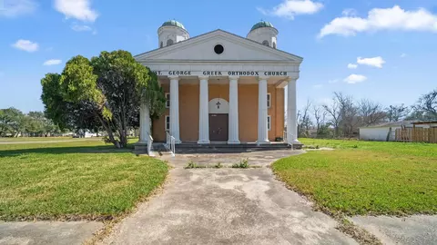 3146 Thomas Blvd, Port Arthur, TX 77642