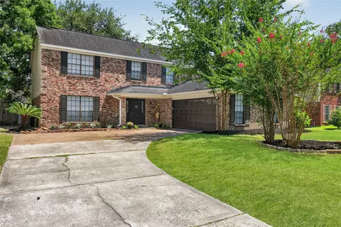 3806 Forest Village Dr, Houston, TX 77339