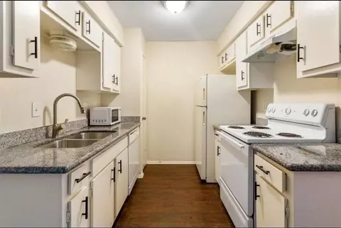 6200 W Tidwell Rd #1614, Houston, TX 77092