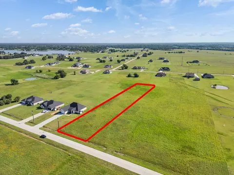 602 Longhorn Trl, Angleton, TX 77515