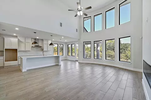 Living - 18902 Moonriver St, Conroe, TX 77302 photo 2 of 3