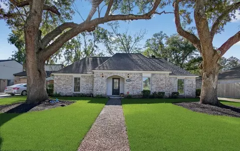 15715 Laurel Heights Dr, Houston, TX 77084