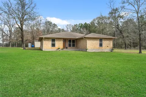 200 Post Mill Rd, Willis, TX 77378 photo 1