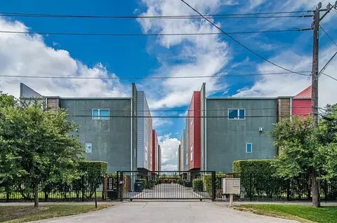 316 W 6th St, Houston, TX 77007