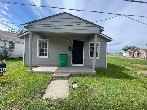 603 Willow St, Baytown, TX 77520