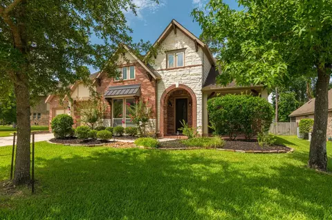 24 Camden Oaks Ln, Montgomery, TX 77356