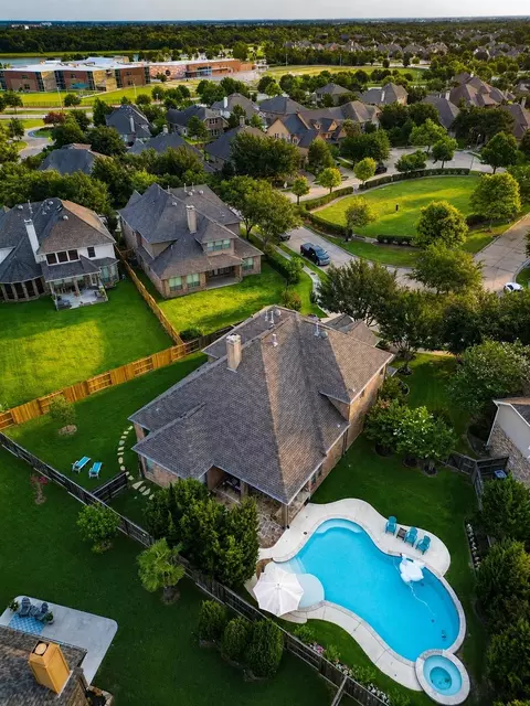 19111 Royal Cove Cir, Cypress, TX 77433