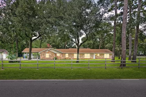 19806 Sagging Oaks Dr, Spring, TX 77388